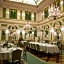 Grand Hotel