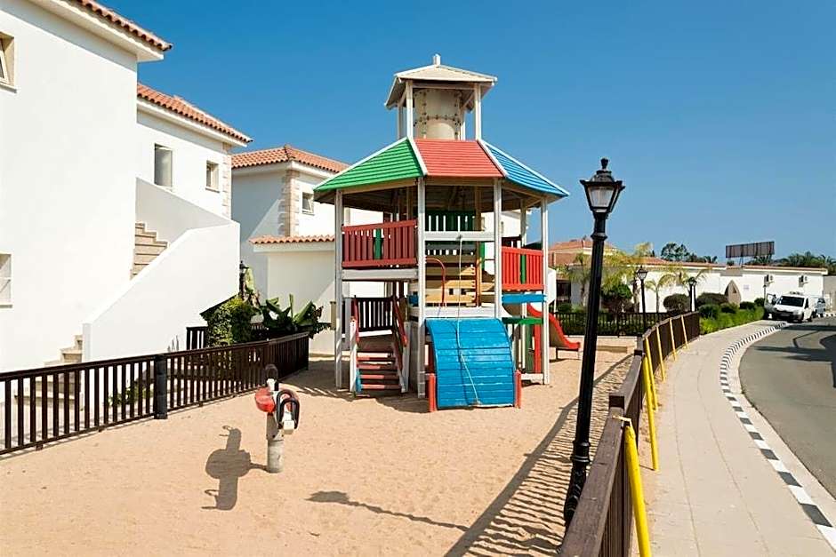 Tsokkos Paradise Holiday Village