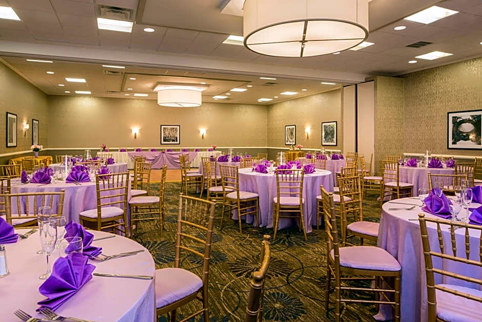 DoubleTree by Hilton Laurel