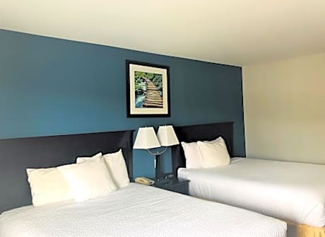 2 Queen Beds Non-Smoking