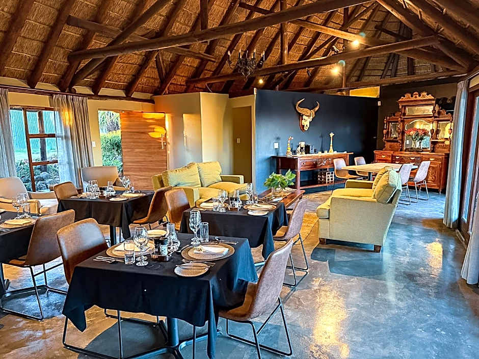 Addo Elephant Safari Lodge - Bellevue Forest Reserve