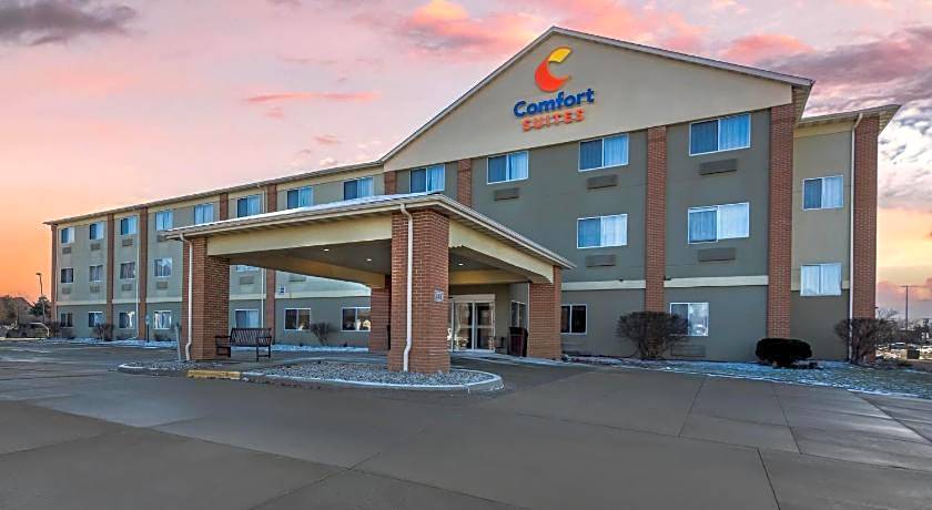 Comfort Suites Normal University area