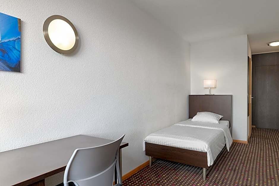 Neuchâtel City Hôtel - Self Check-In