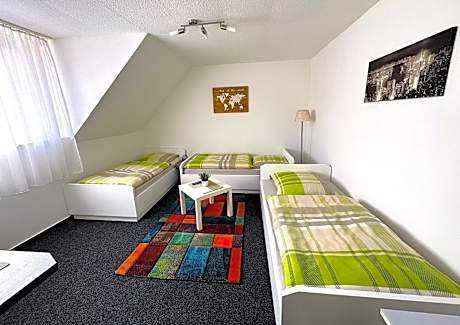 Triple Room with Private Bathroom