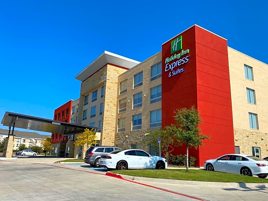 Holiday Inn Express And Suites Forney By IHG