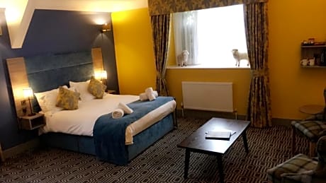 Junior Suite Country View