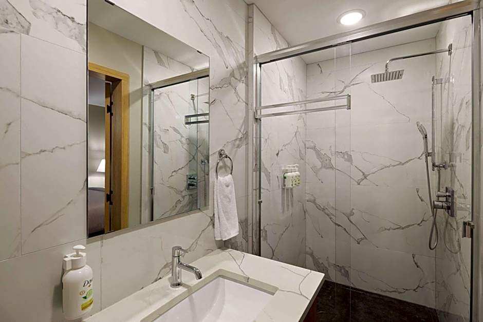 Baymont by Wyndham West Edmonton