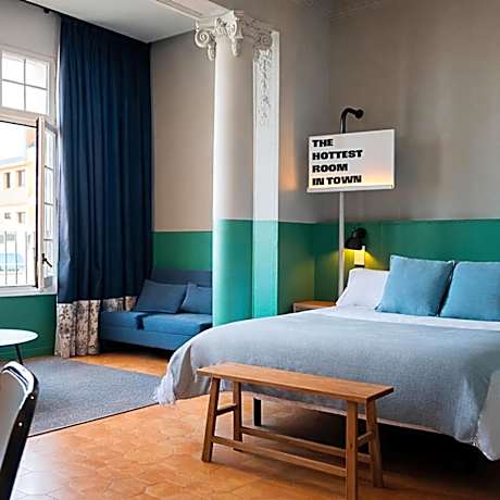Casa Gracia Barcelona Hostel