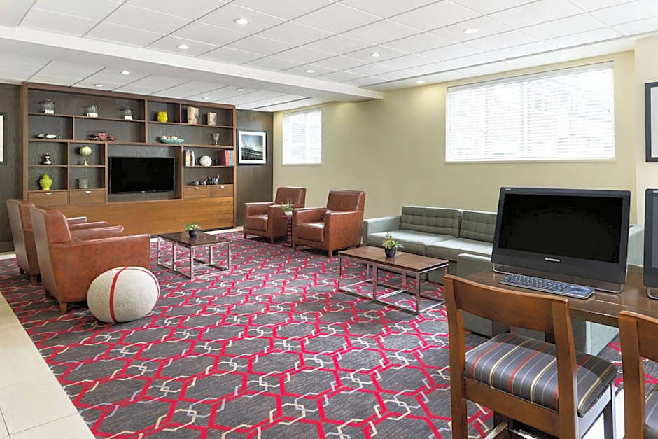 Four Points By Sheraton Surrey
