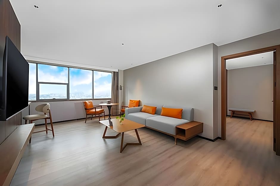 UrCove by Hyatt Suzhou Shantang Street