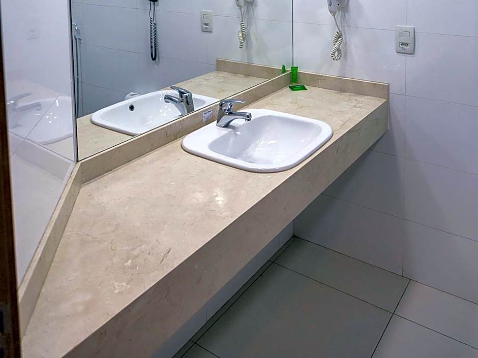 ibis Styles Ribeirao Preto Maurilio Biagi