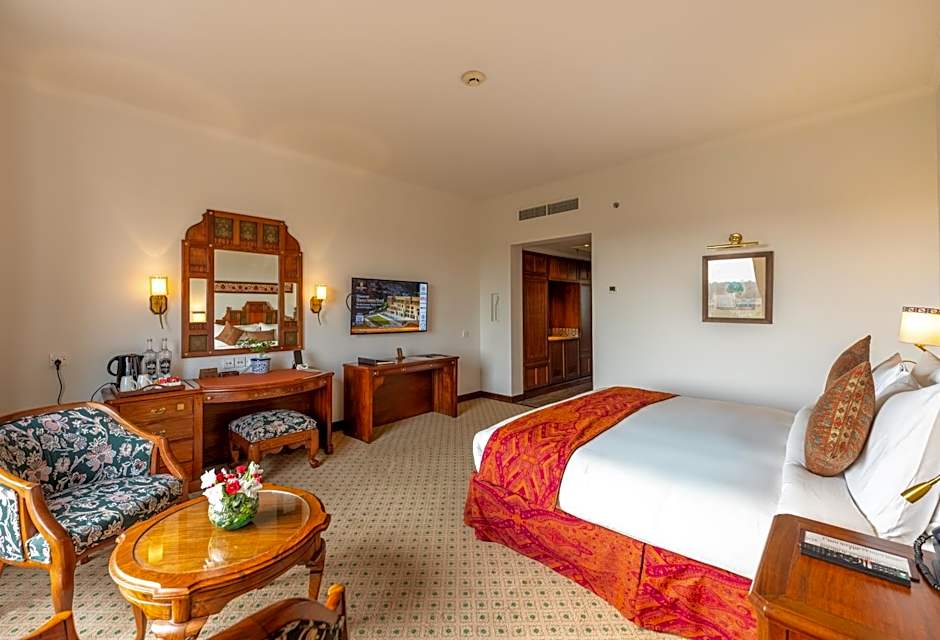 Islamabad Serena Hotel