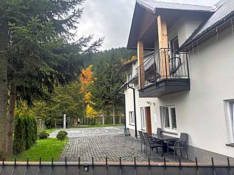 Domek nad Dunajcem