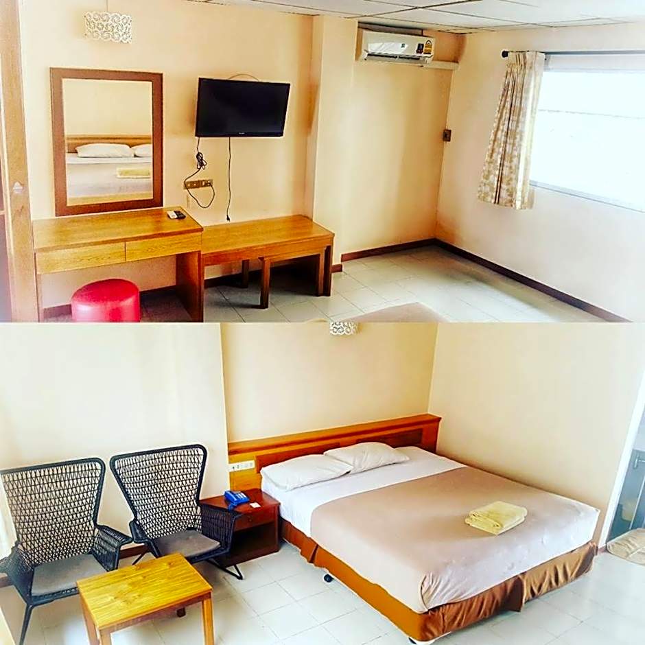 Top Thai Hotel