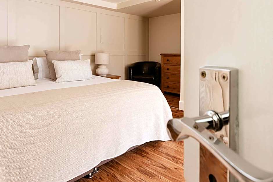 Photo 1 of 9 of Double Room with Private Bathroom