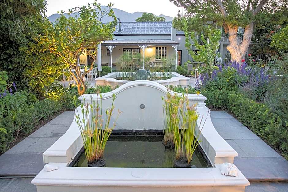 Macaron Boutique Guest House