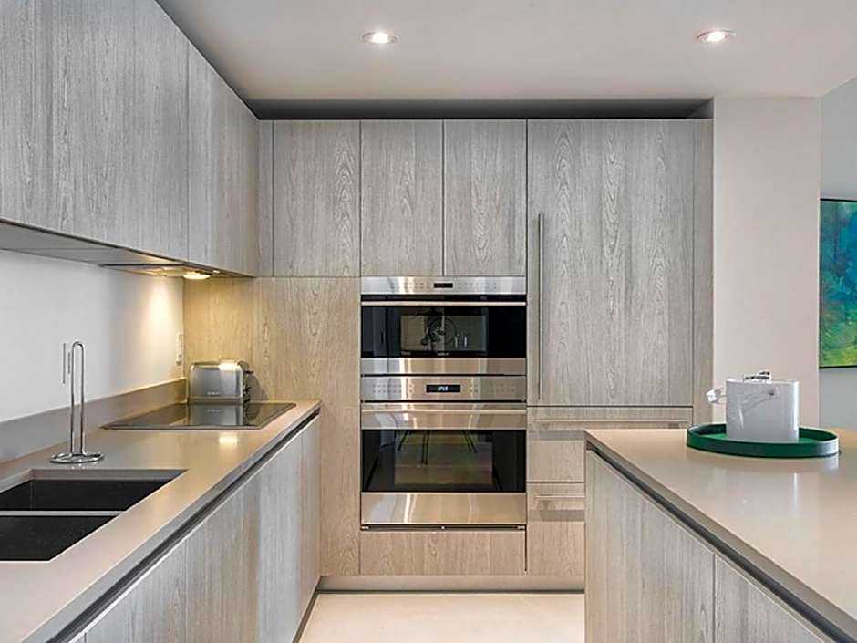Hide Beach Residences