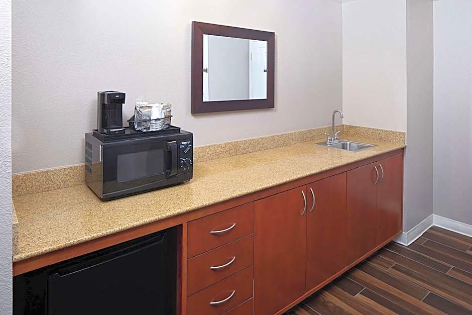 Hampton Inn Louisville Downtown