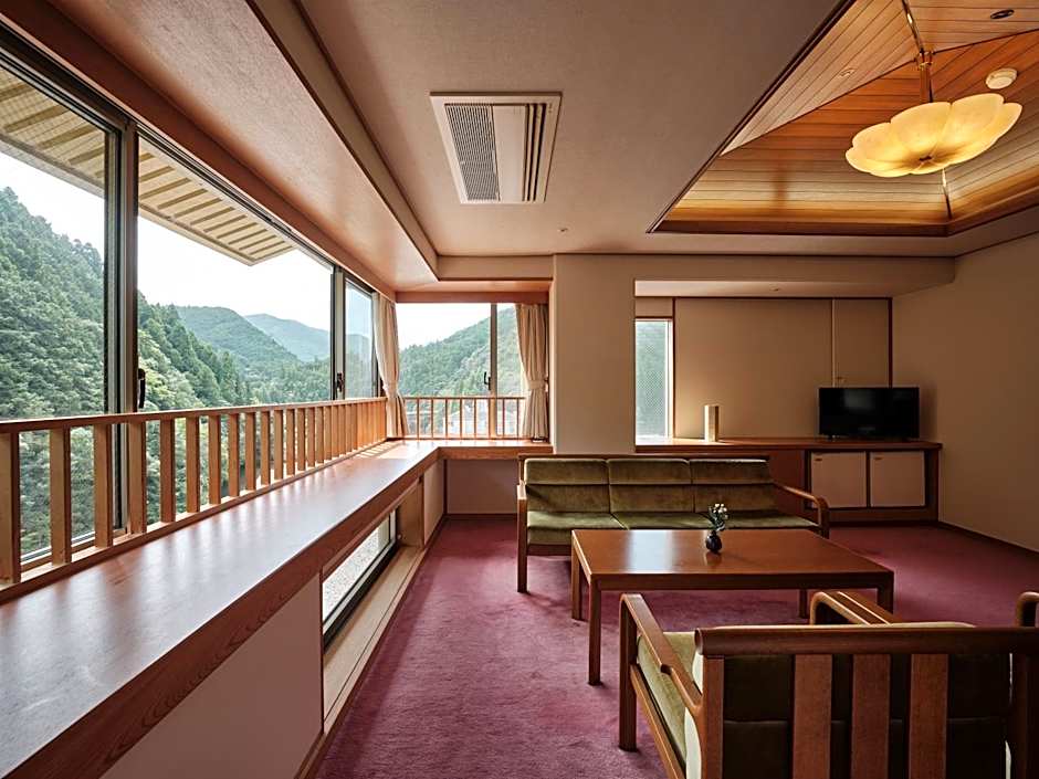 Sansuikan Kawayu Midoriya