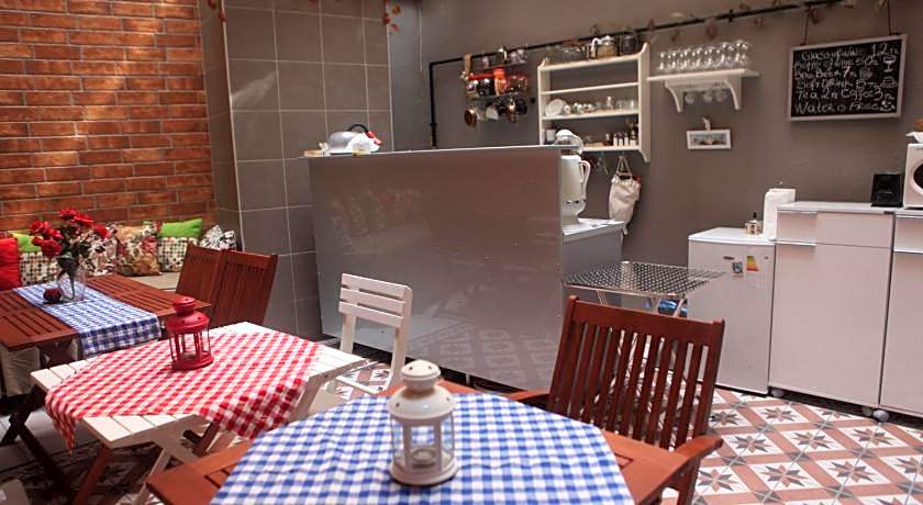 Tom Square Boutique Hotel