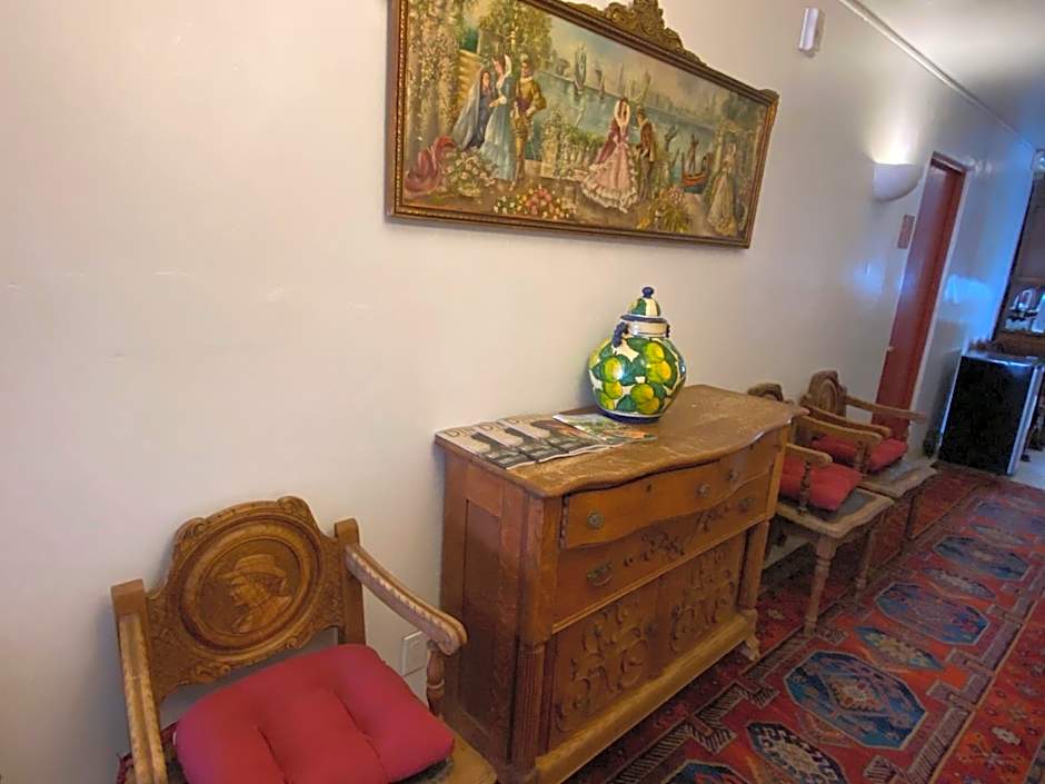 Villa Rosa Inn