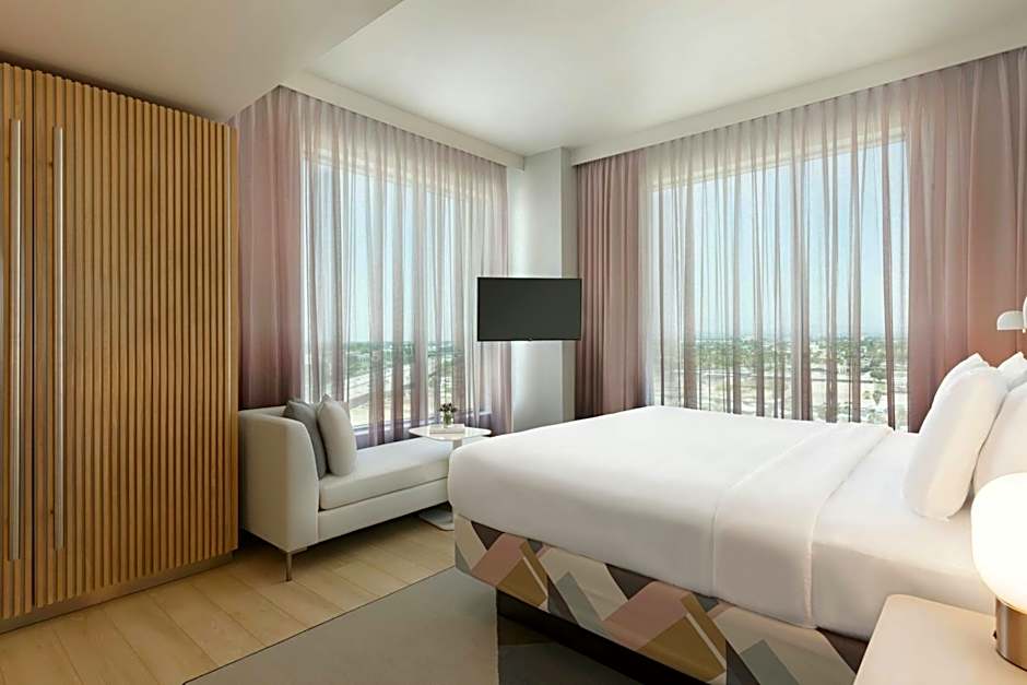 The Viv Hotel, Anaheim, a Tribute Portfolio Hotel