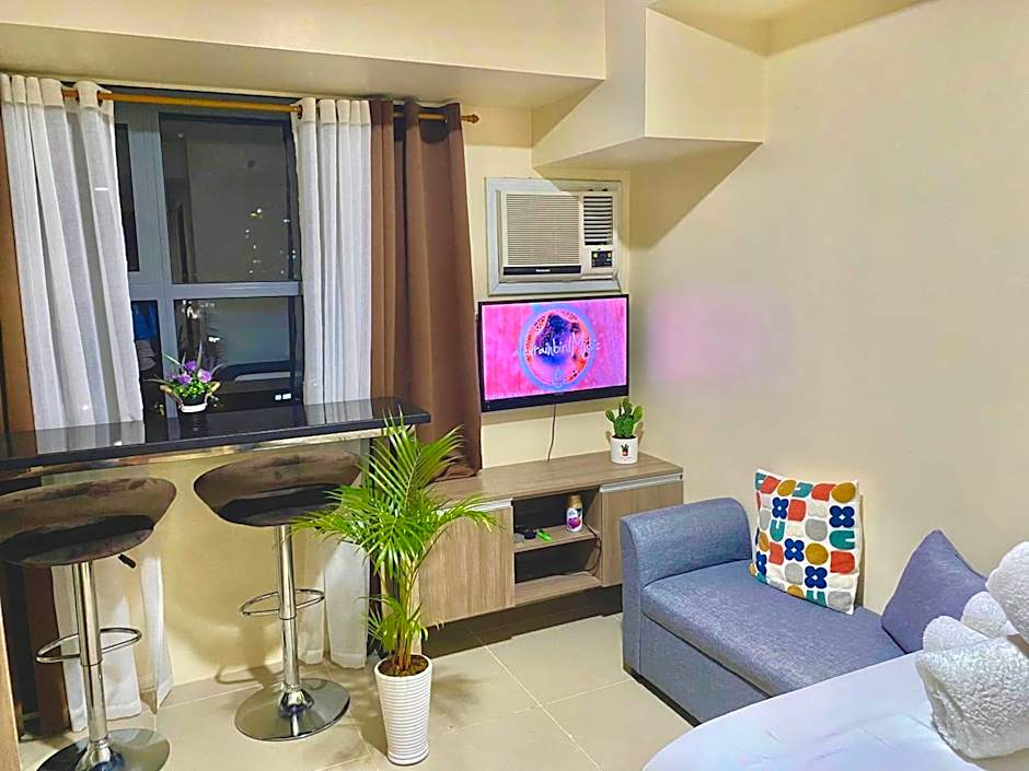 Stunning Sea View Studio Unit@ Horizons 101