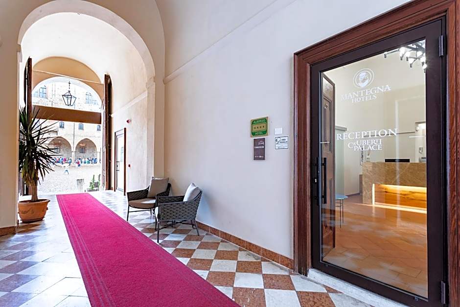 Cà Uberti Palace Hotel, MantegnaHotels