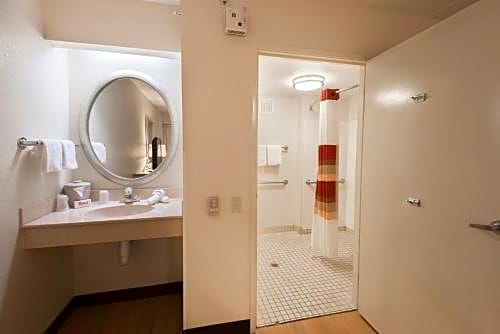 Red Roof Inn Chicago - Downers Grove