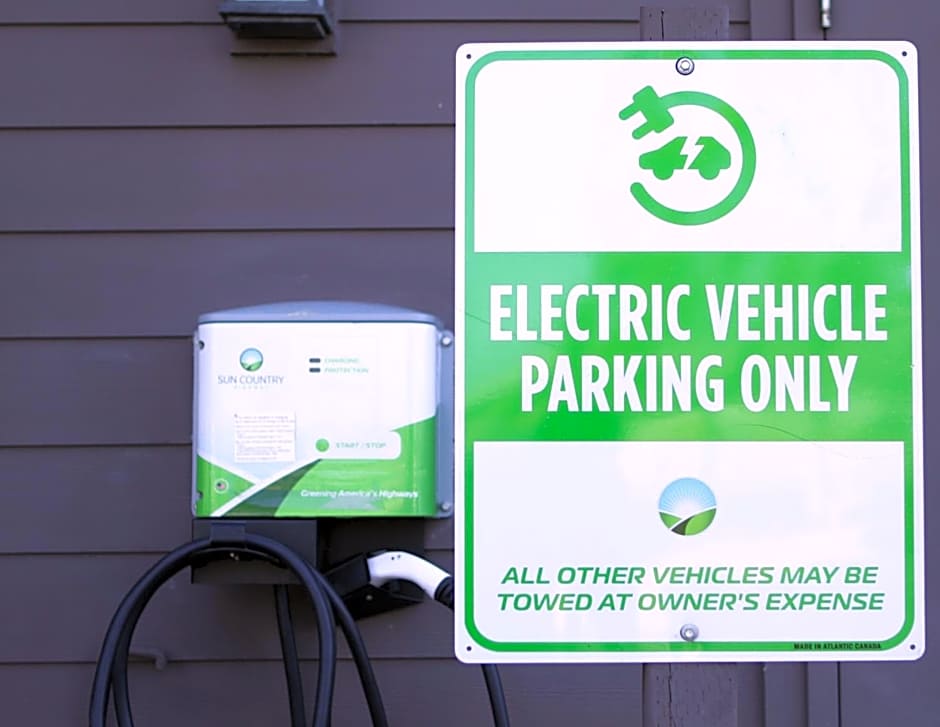 Executive Inn & Suites Oakland