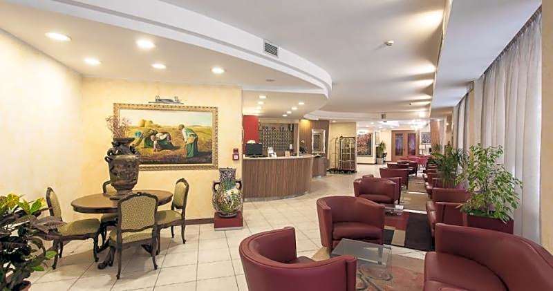 Hotel Aris