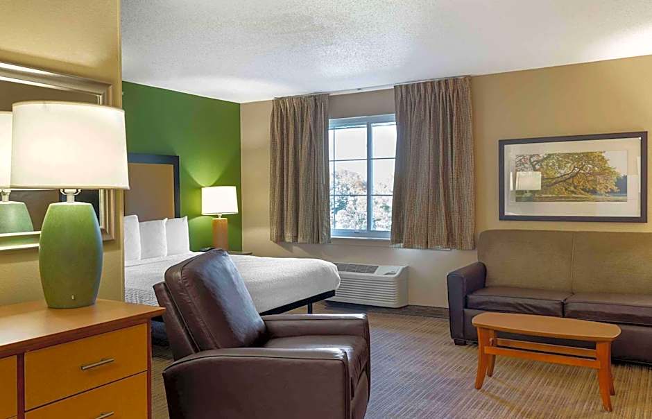 Extended Stay America Suites - Hartford - Farmington