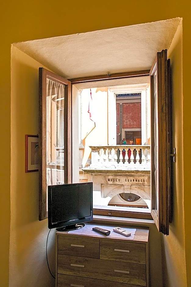 AlbergoDiffusoVolterra