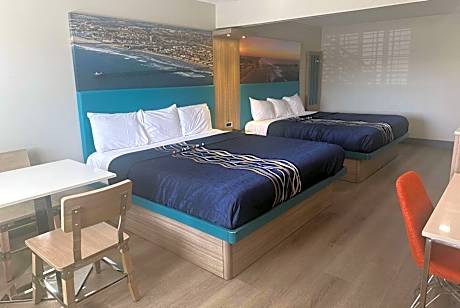 King Room with Two King Beds - Non-Smoking