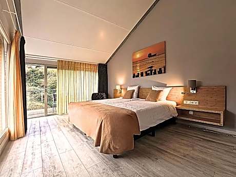 Deluxe Double Room with Balcony