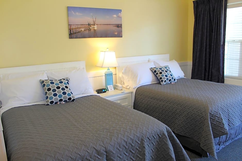 Topsail Shores Inn