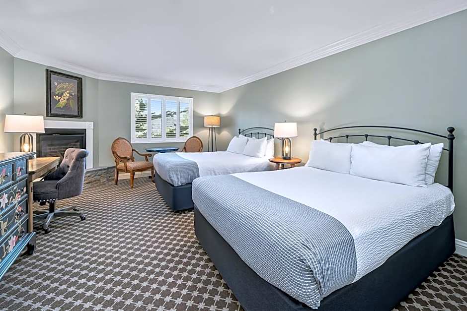 Cambria Pines Lodge
