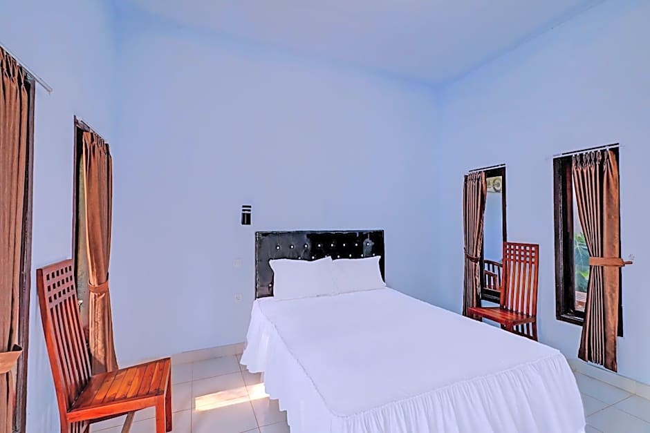 Hotel O Mustika