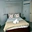The Burlington Holiday Apartments
