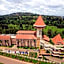Golf Course Hotel