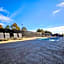 La Quinta Inn & Suites by Wyndham-Red Oak TX IH-35E