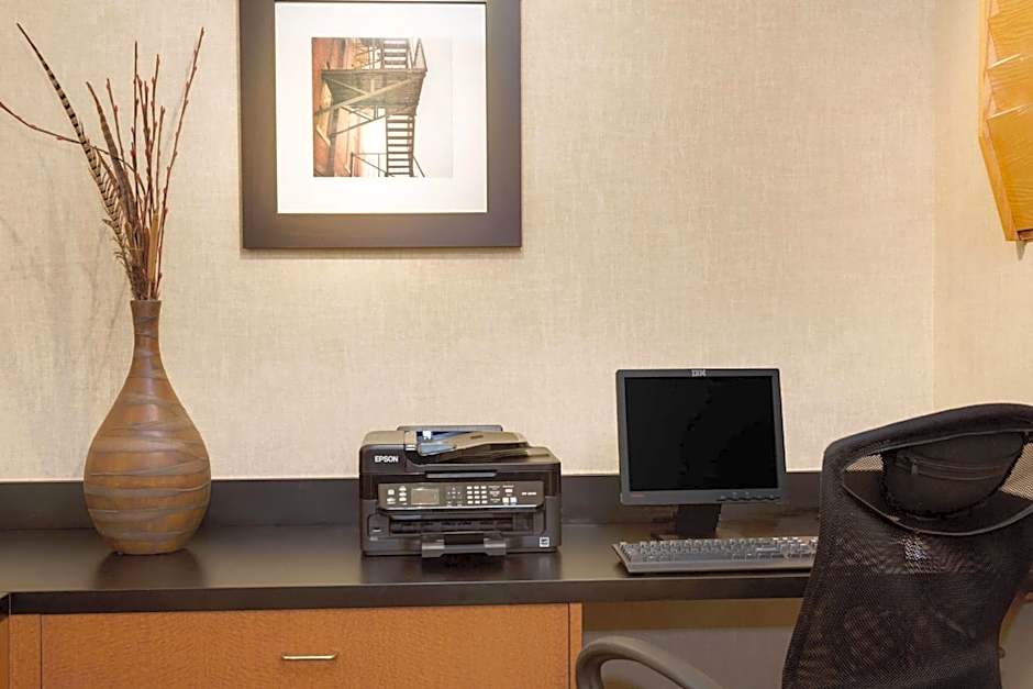 Wingate by Wyndham Raleigh Durham / Airport