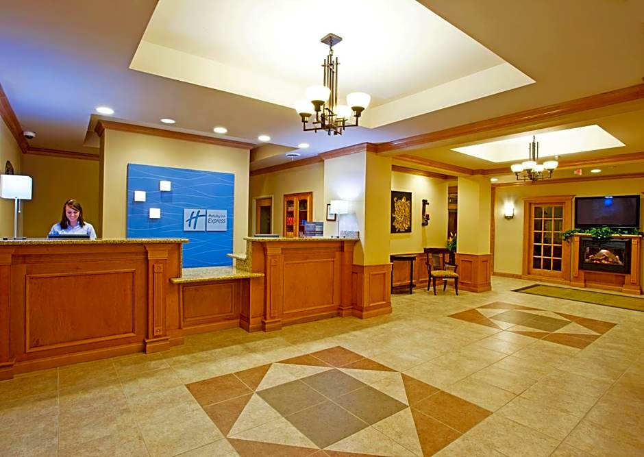 Holiday Inn Express Hotel & Suites Chesterfield - Selfridge Area By IHG