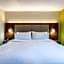 Holiday Inn Express and Suites Cedar Falls Waterloo By IHG