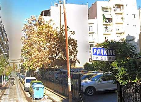 Special Offer - Single Room Parking included