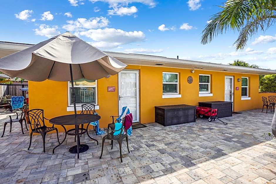 Upham Beach Inn - #2 Studio