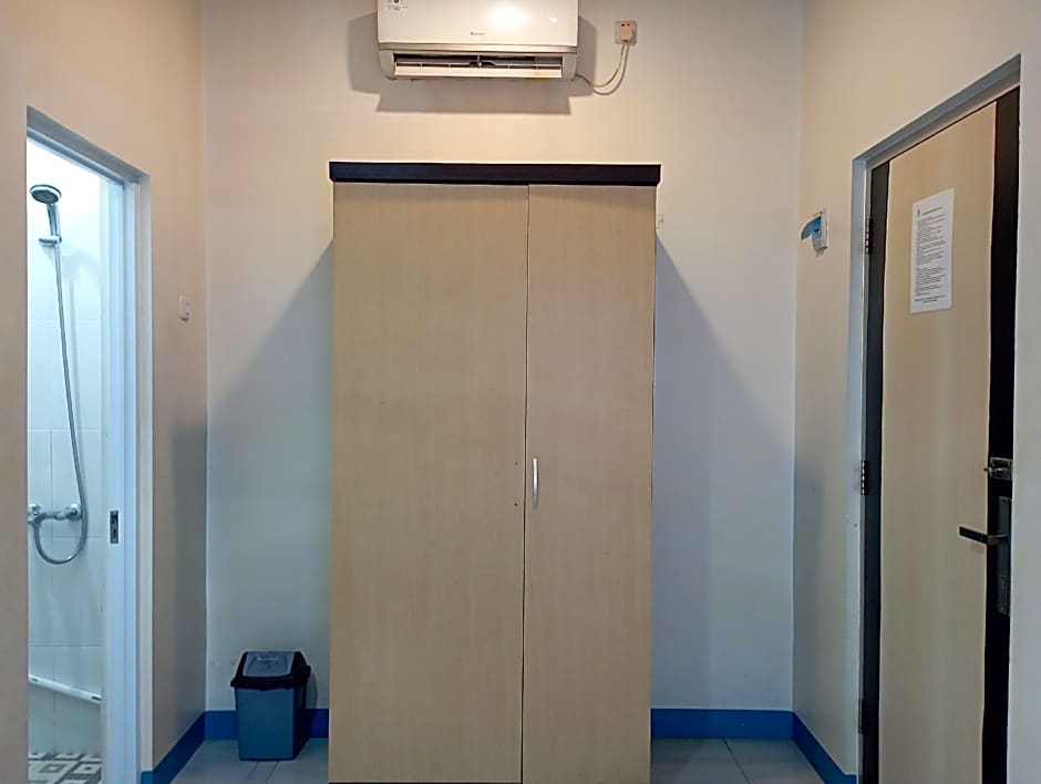 RedDoorz @ Jalan Sudirman Purwokerto