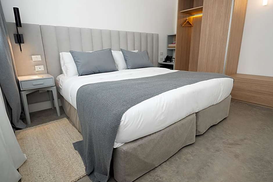 Vain Boutique Hotel