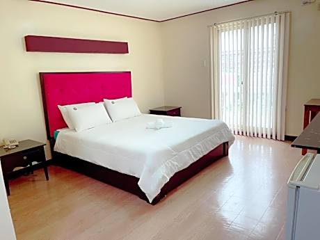 Single Room with Bathroom