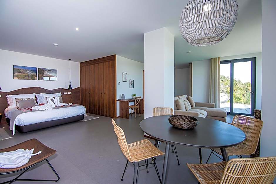 Enigma - Nature & Water Hotel